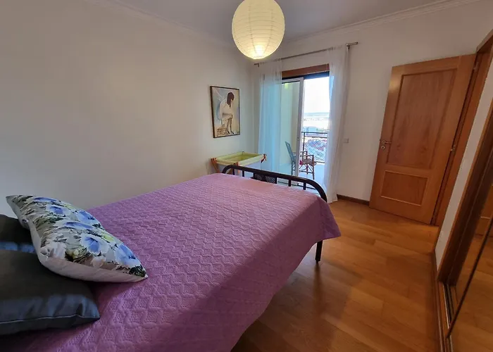 Quinta Rosas - And Mountain Apartment Buarcos