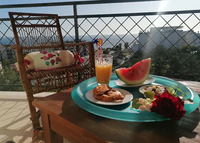 Quinta Rosas - And Mountain